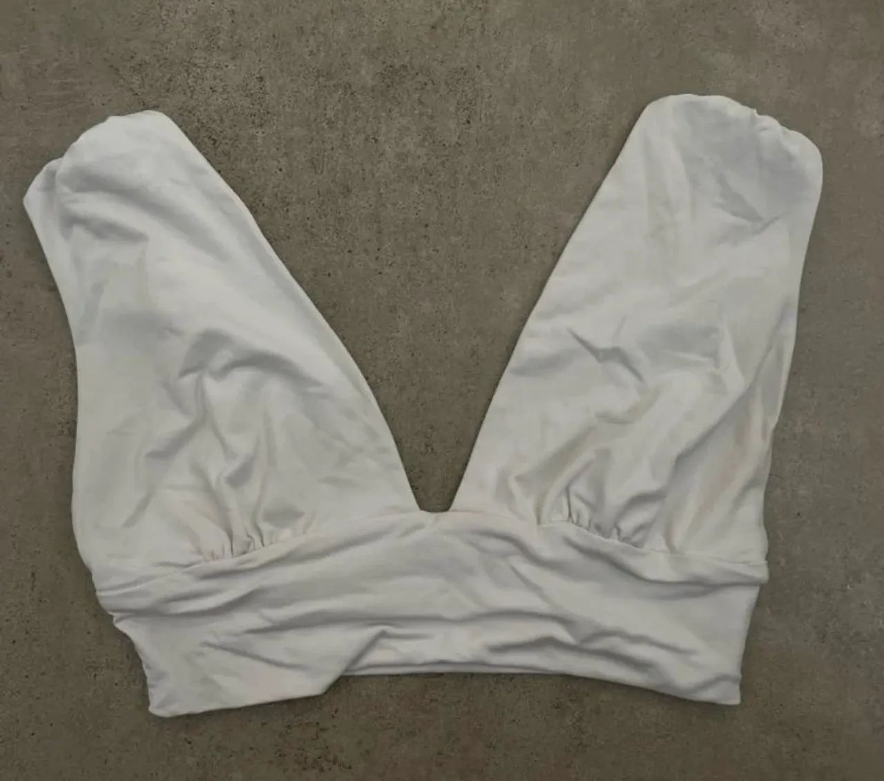 Top Branco Decote