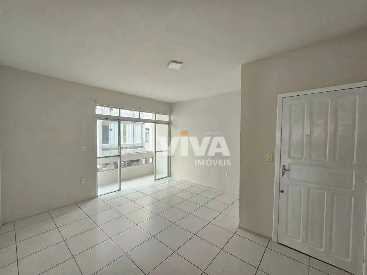 Apartamento com 3 dormitórios para alugar, 79 m² por R$ 3.150,00/mês - São Vicente - Itaja