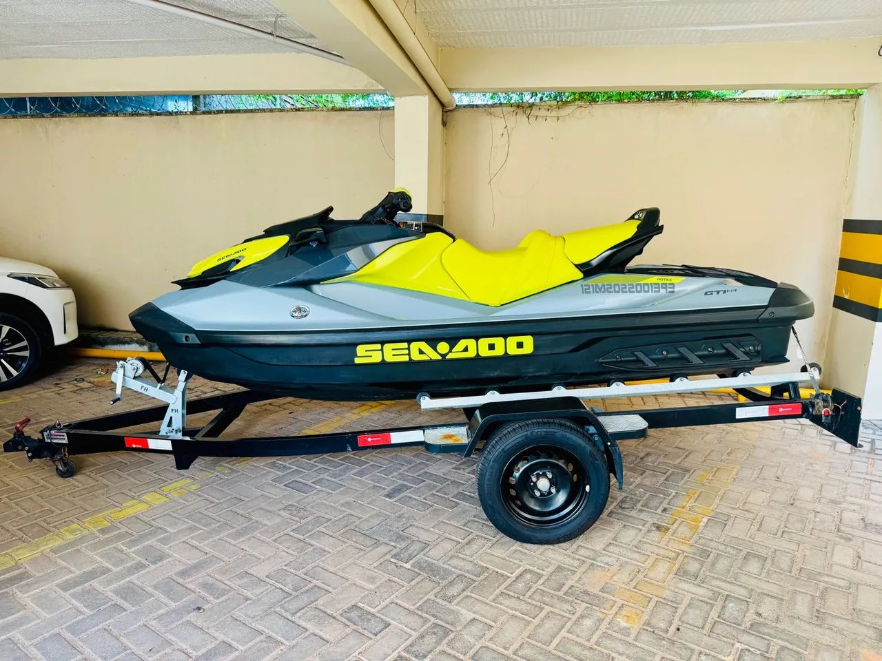 Jet Ski Sea-Doo 130hp 2022 com Design Moderno - Oportunidade Única! - Foto 4