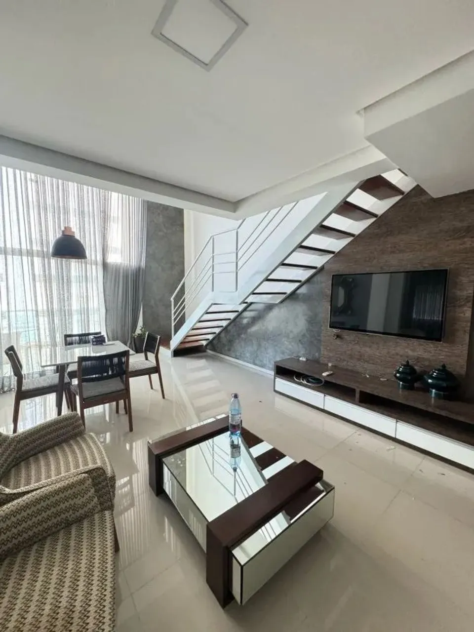 Apartamento para Locação em Porto Velho, Olaria, 2 dormitórios, 2 suítes, 3 banheiros, 2 v