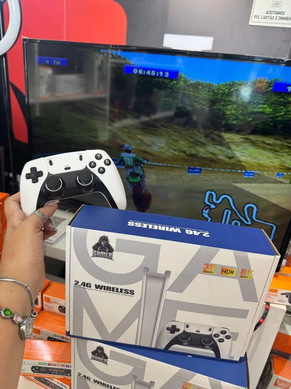 Game stick com dois controles 64313239619331122