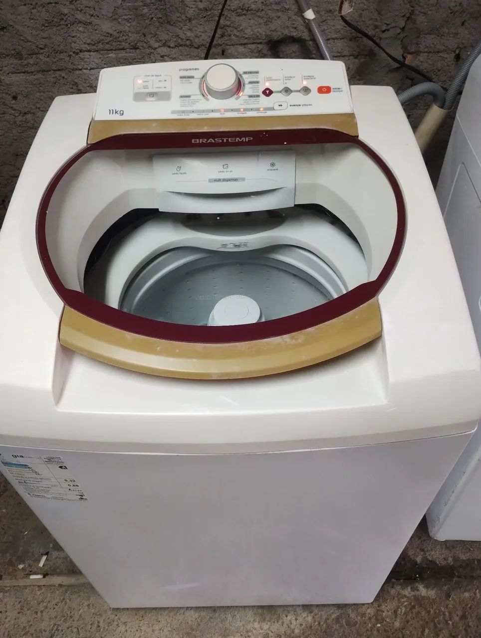 Máquina de lavar roupas Brastemp 11 kg voltagem 220 - Foto 3