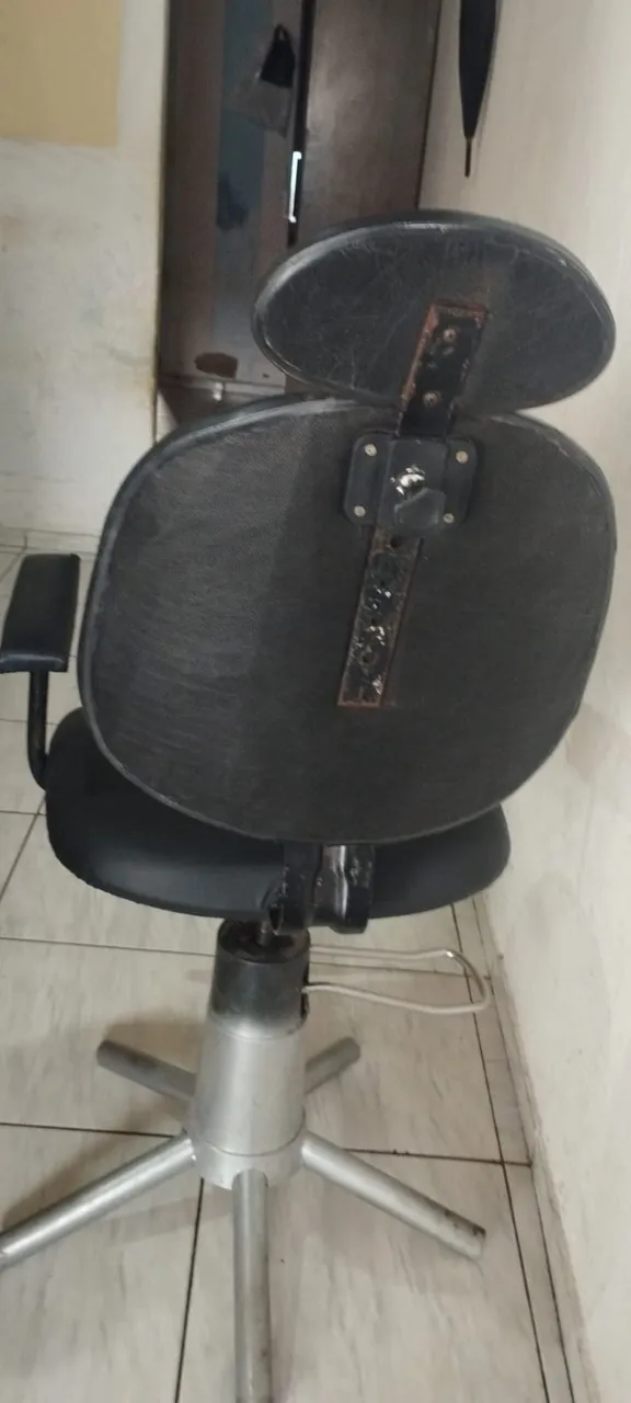 Cadeira giratória para barbearia