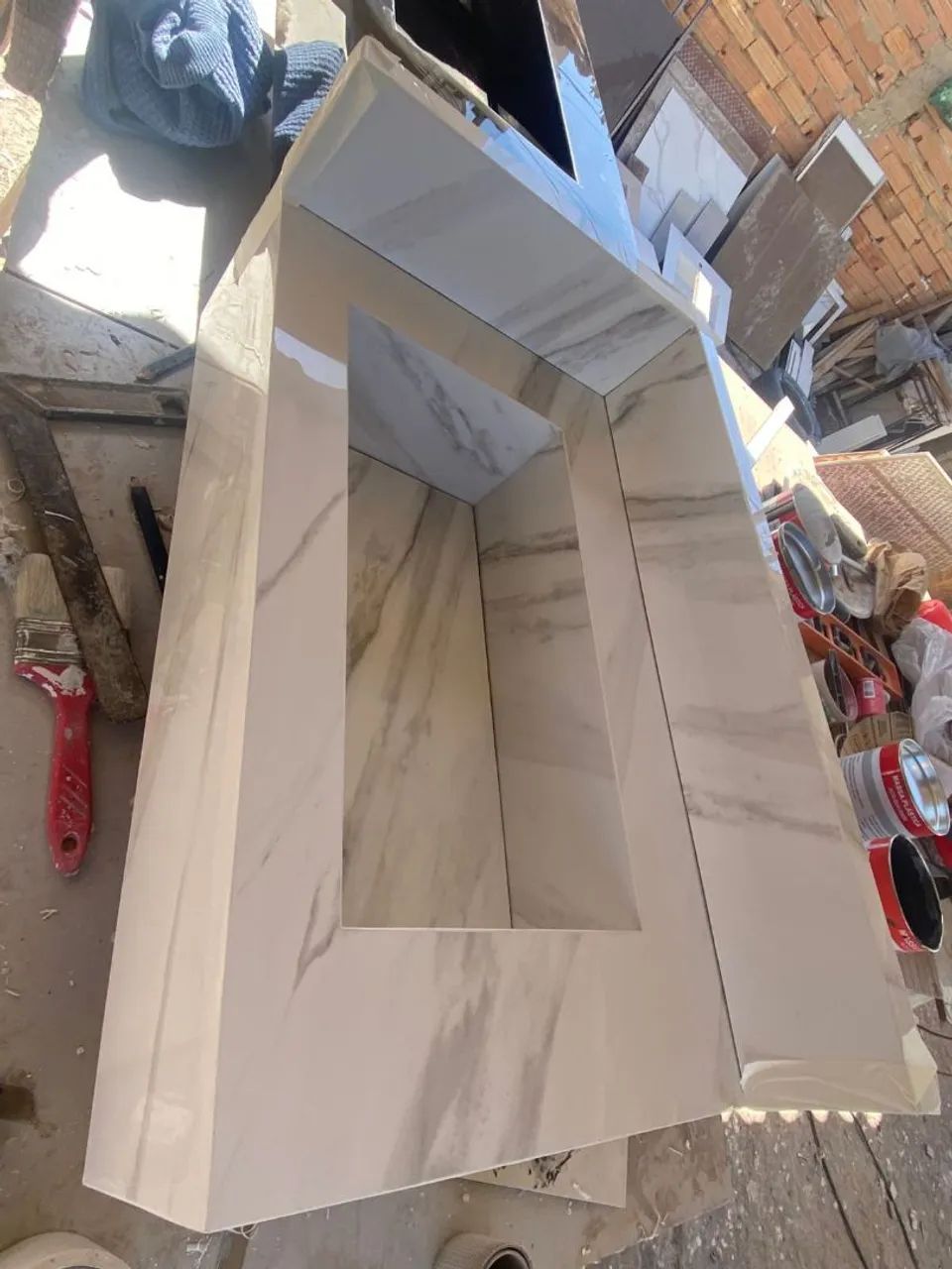 Pias e nichos esculpido em porcelanato  - Foto 2