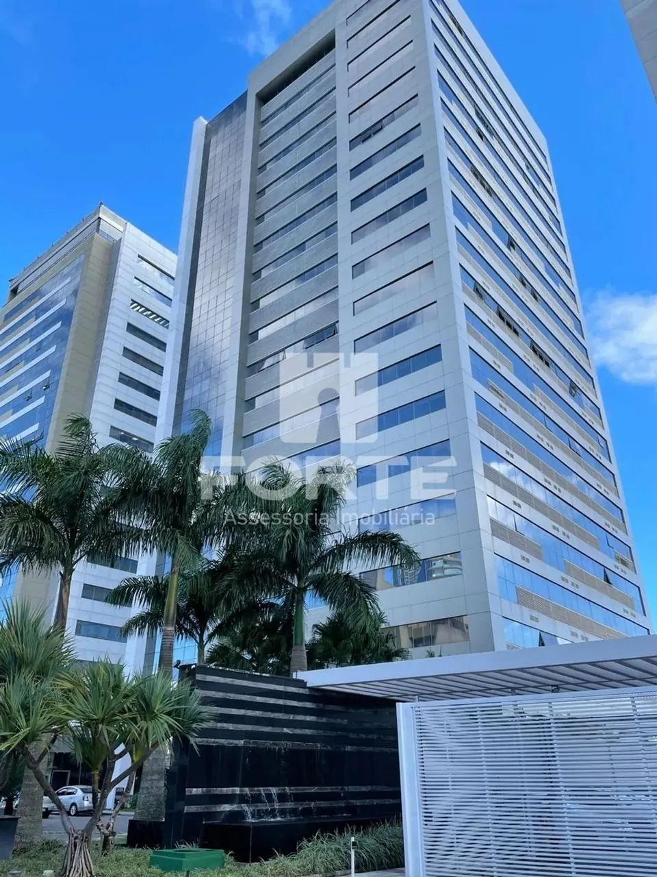 VENDO ou ALUGO excelente sala comercial no Concept Office com 03 salas, No Shopping de Mog
