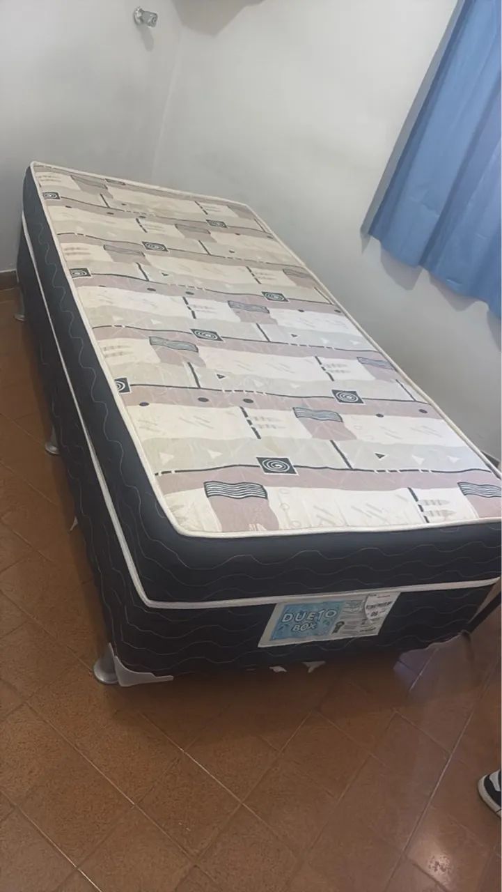 Cama box solteiro de molas 