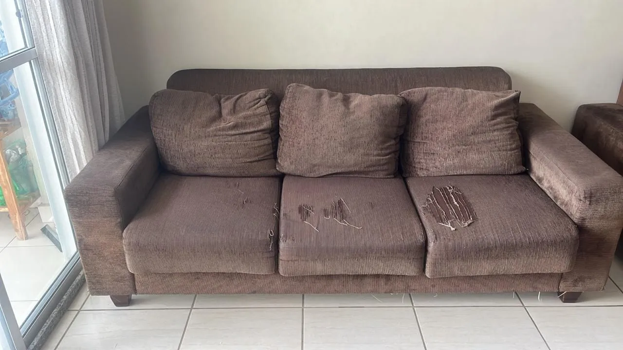 Sofá 3 lugares retratil marrom