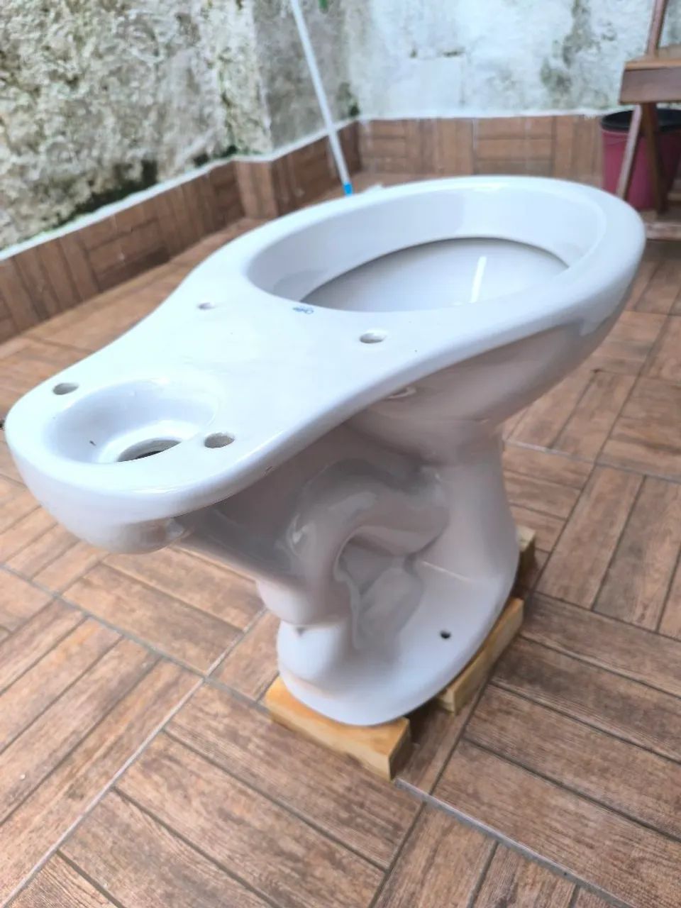 Toilet Bowl for Close-Coupled Cistern Cellite65071618780803122