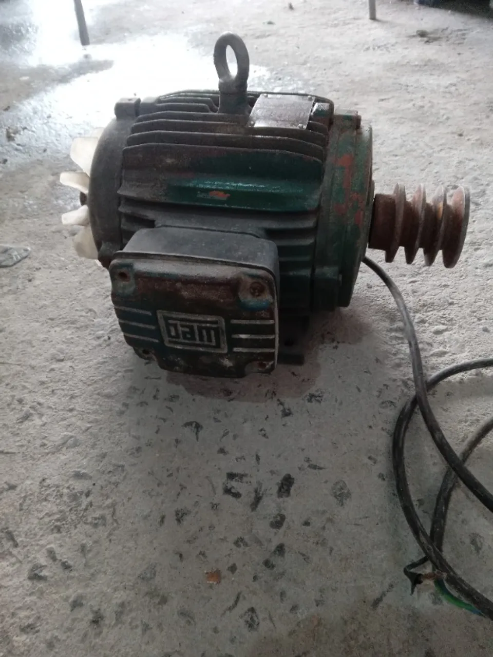 Motor elétrico