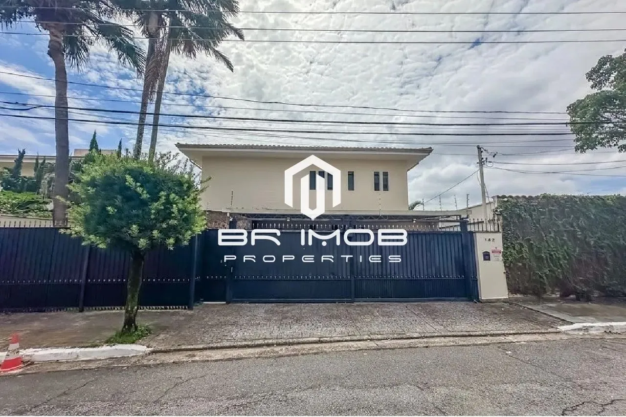 CASA RESIDENCIAL em São Paulo - SP, Pacaembu