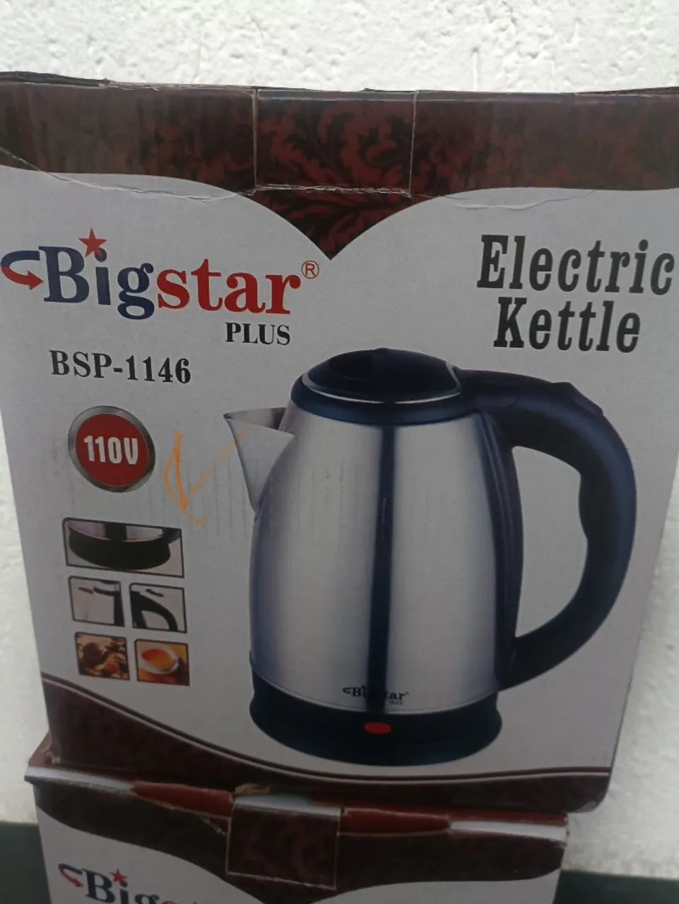 R$59.99 Chaleira Elétrica nova - 110v 1500wats jarra eletrica