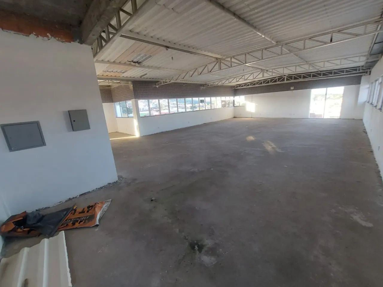 Loja / Salão / Ponto Comercial para alugar em Contagem - Foto 2