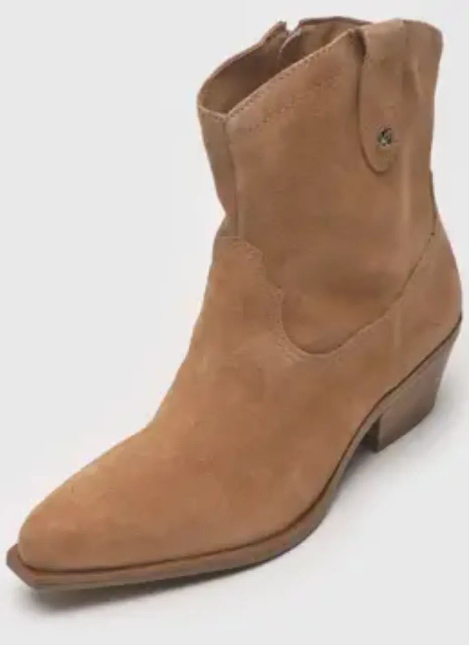Bota nova n.39