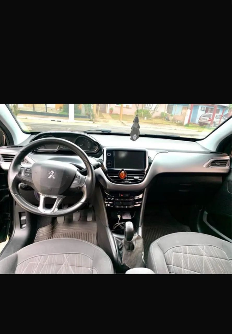 Peugeot 208 Griffe 2016 - Foto 2