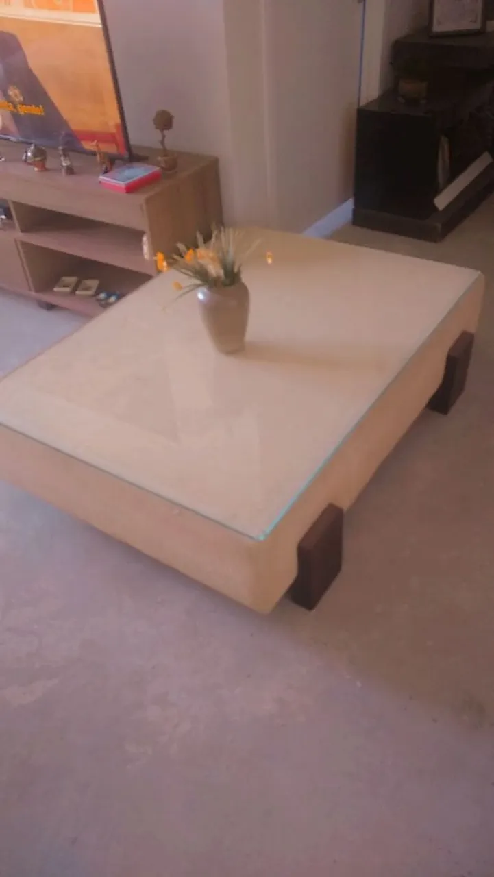 Mesa de centro com design moderno e elegante