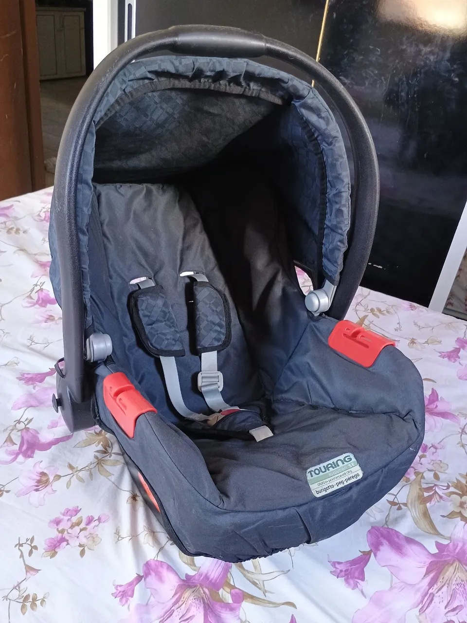 Cadeirinha Bebê Conforto Touring e Carrinho de bebê Graco