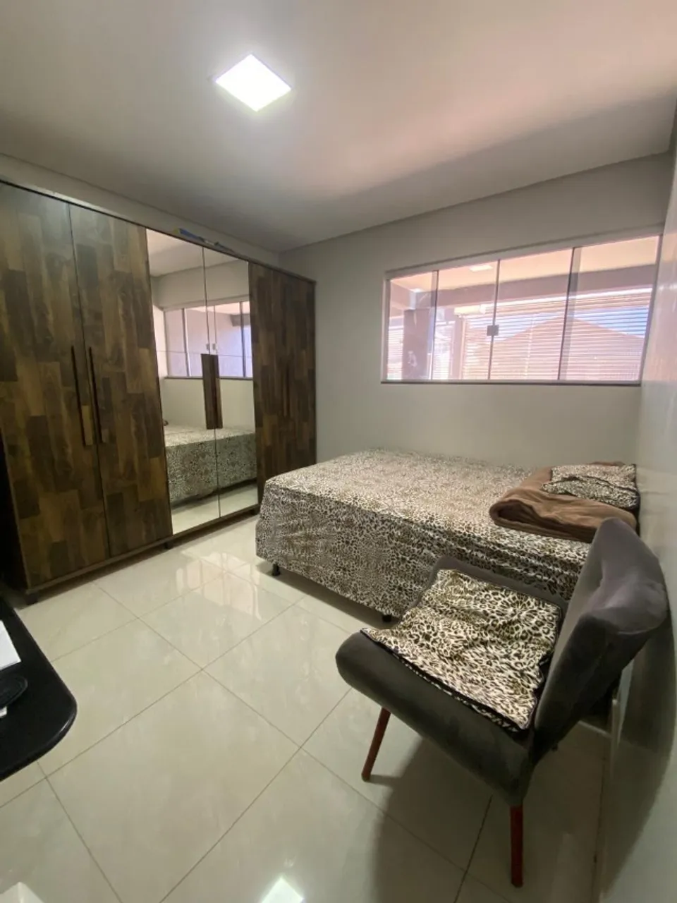 Vendo Excelente Sobrado, Setor Tradicional, Brazlândia/DF