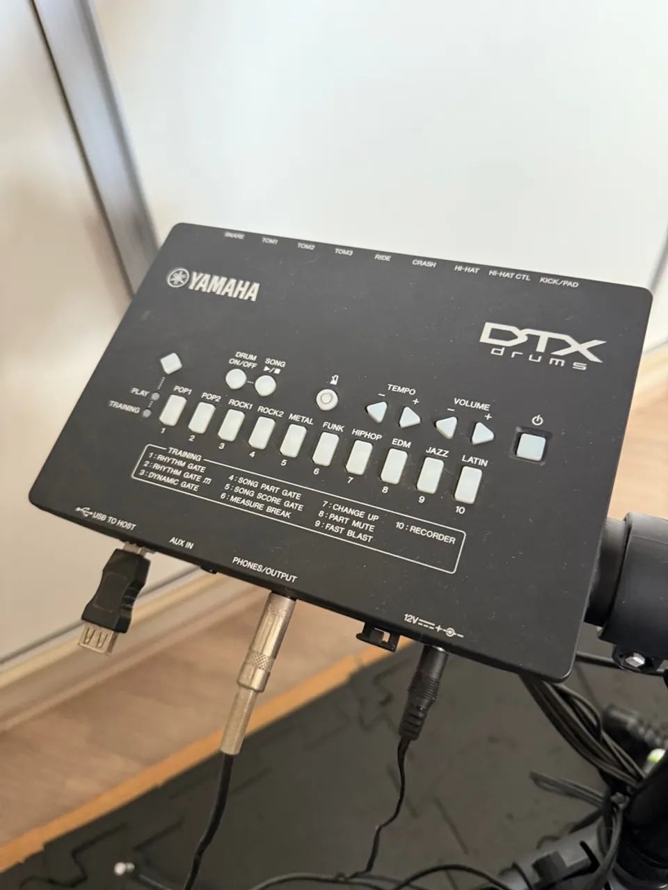 Bateria eletrônica Yamaha DTX432k completa + Brinde - Foto 4