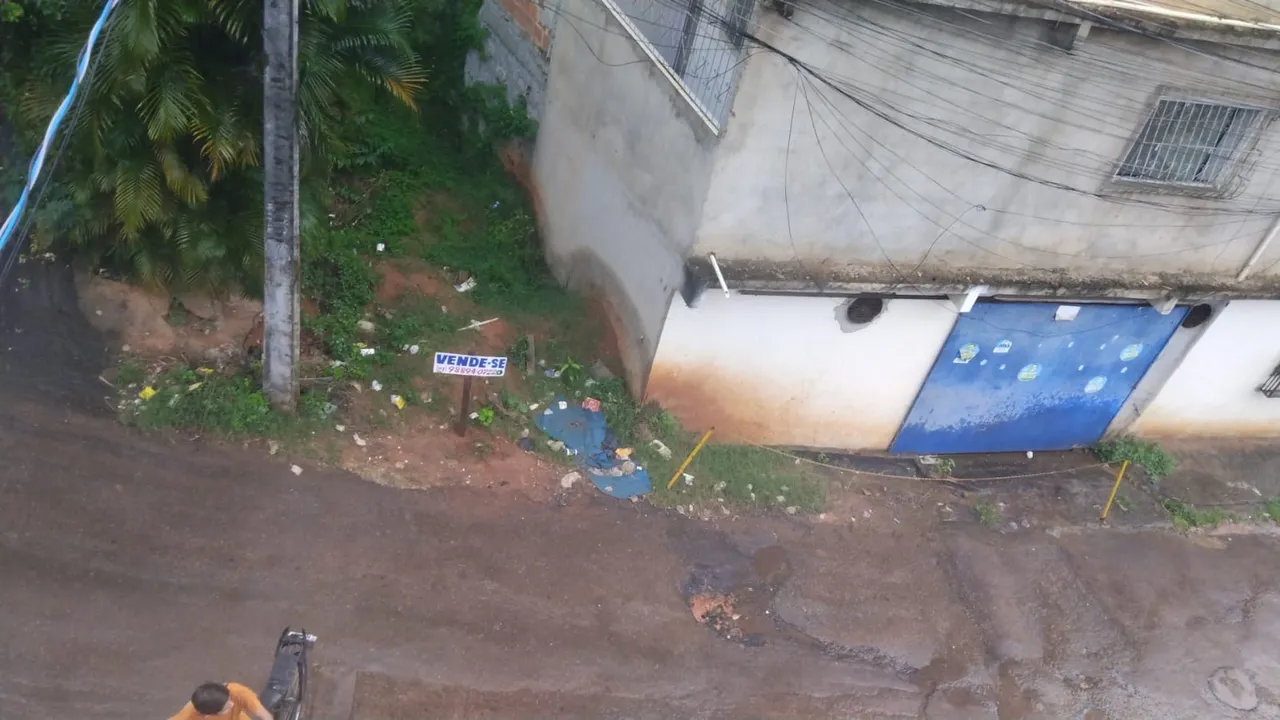 Terreno rua Marluce (rua da horta)
