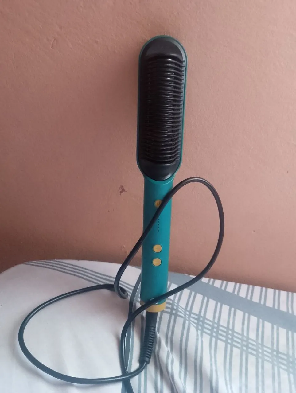 Escova Alisadora de Cabelo Elétrica