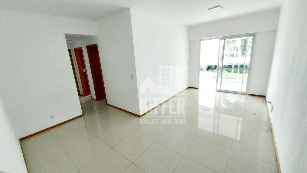 Apartamento à venda 3 quartos,varanda, 2 vagas, Condomínio Oásis de Camboinhas, Niterói, R