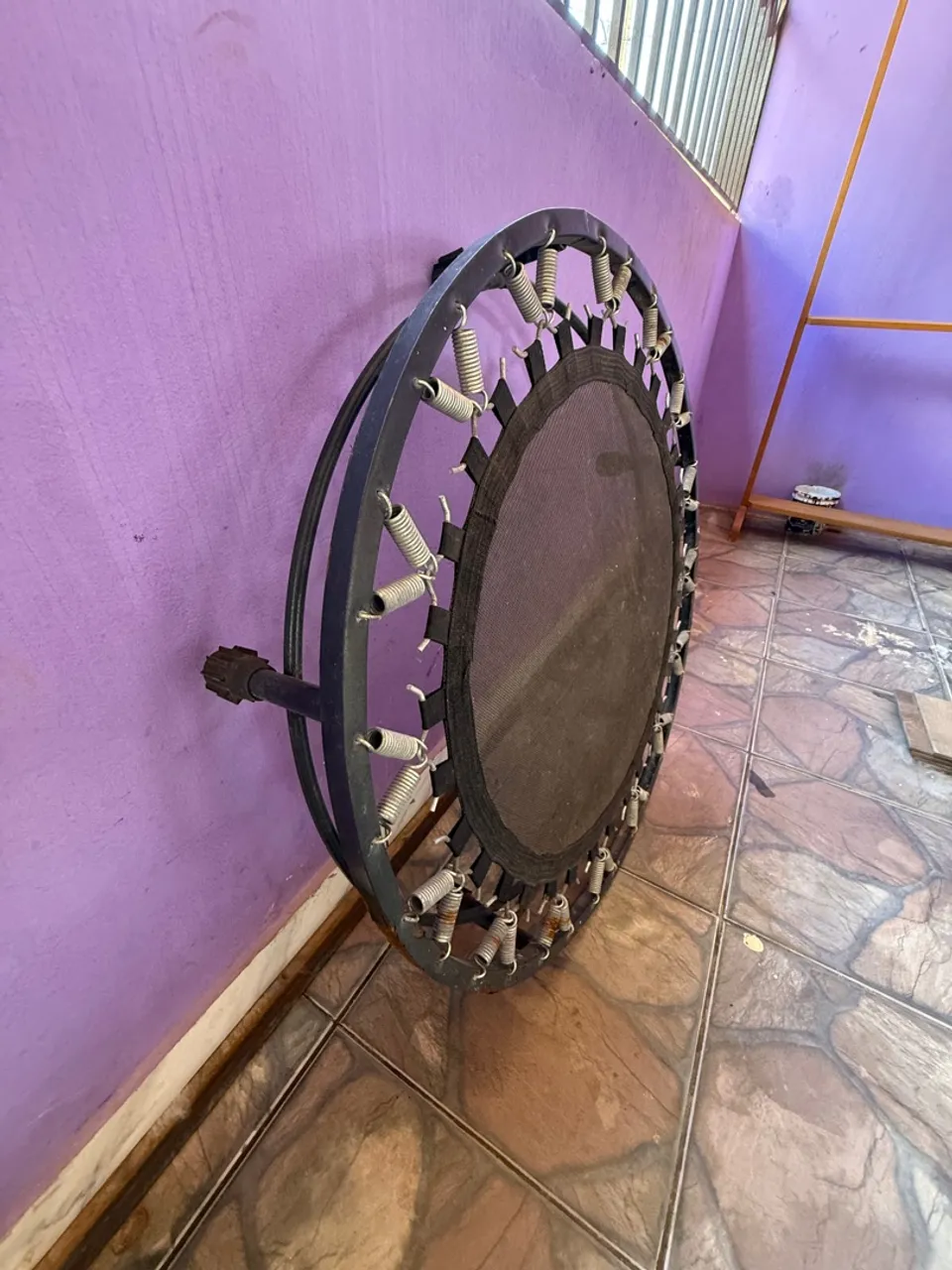 Mini Trampolim para exercícios usado