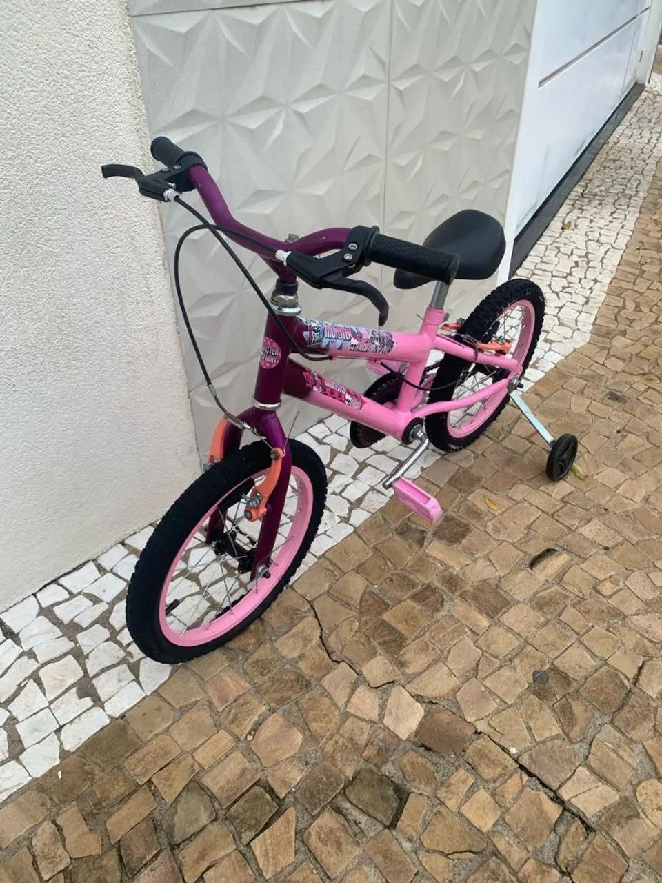 Bicicleta infantil aro 16 da Monsters righ - Foto 4