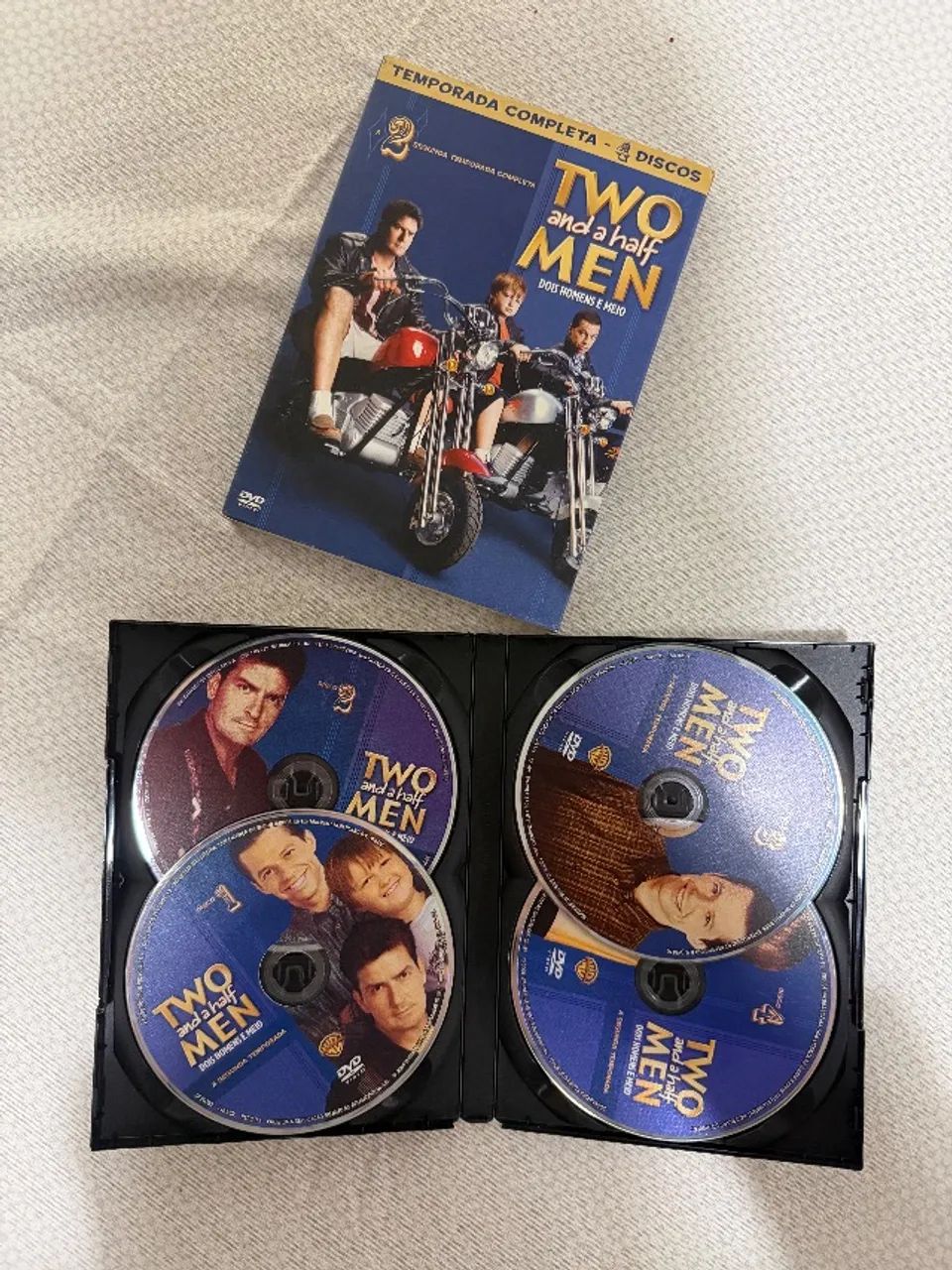 Box 5 primeiras temporadas (1 a 5) Two and a Half Men / Dois