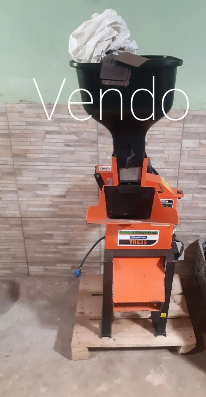 Triturador e forageira Tramontina TRE25