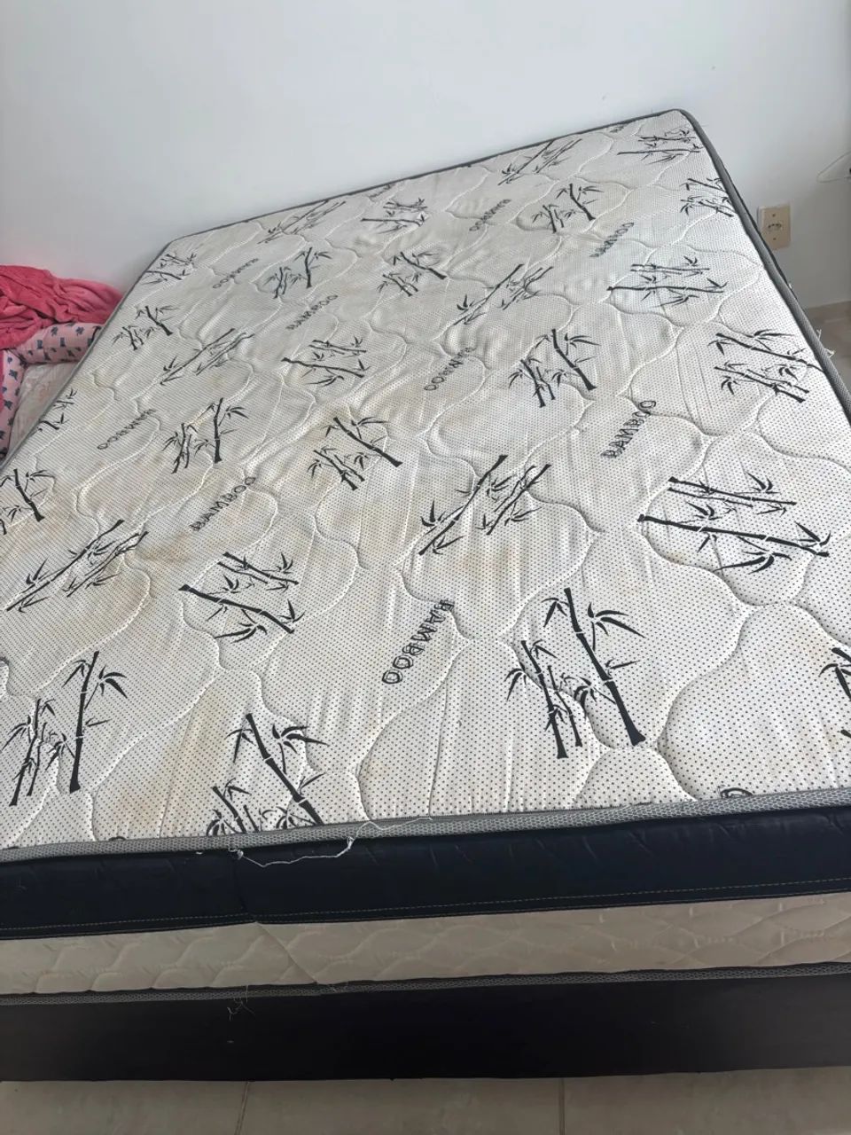 Cama Box de casal com colchão ( box e colchão soltos) - Foto 4
