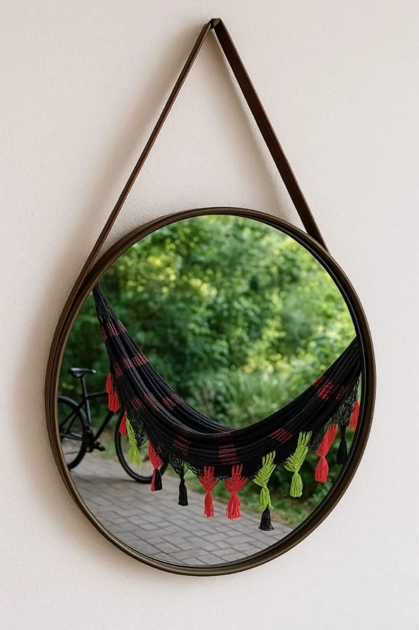 Espelho Redondo Decorativo com Alça de Couro 35x35 