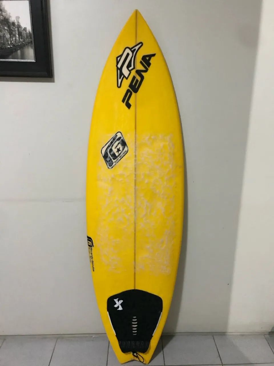 Prancha de surf Pena bem conservada  - Foto 4
