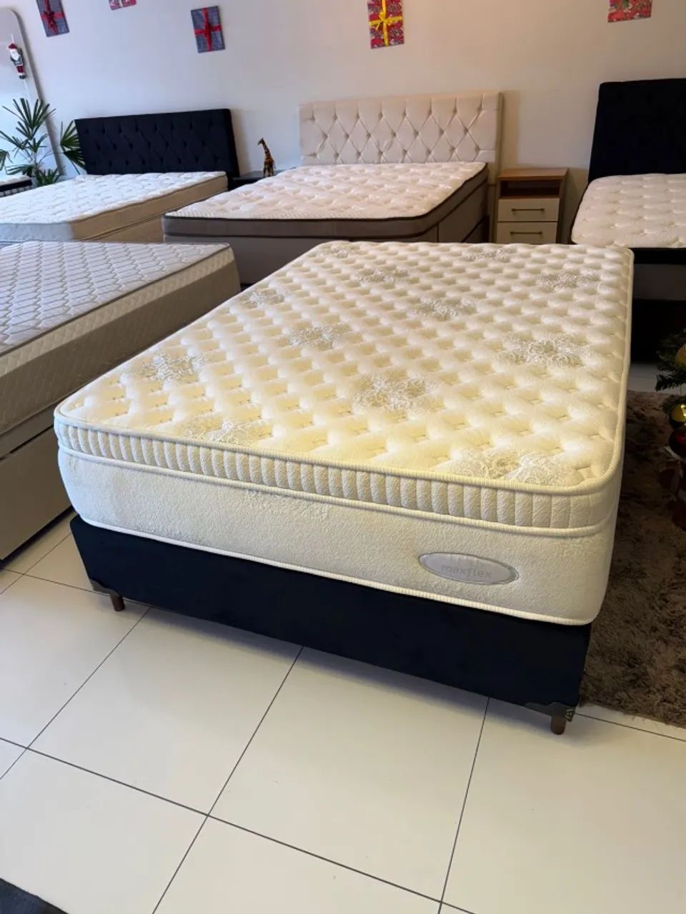 Colchão Casal MAXFLEX SEMINOVO TOP - Entrego! - Foto 3