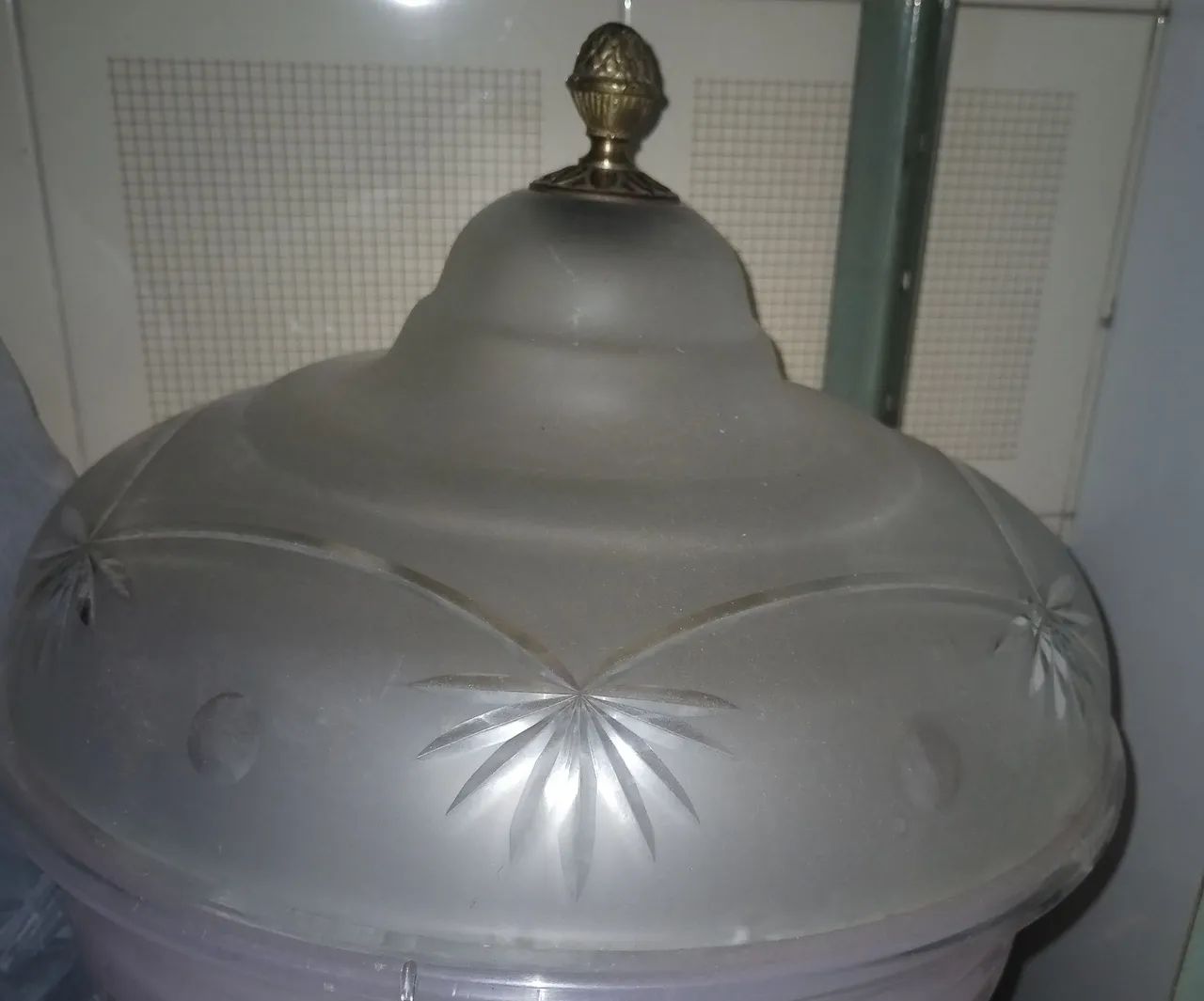 Cúpula antiga de lustre de cristal