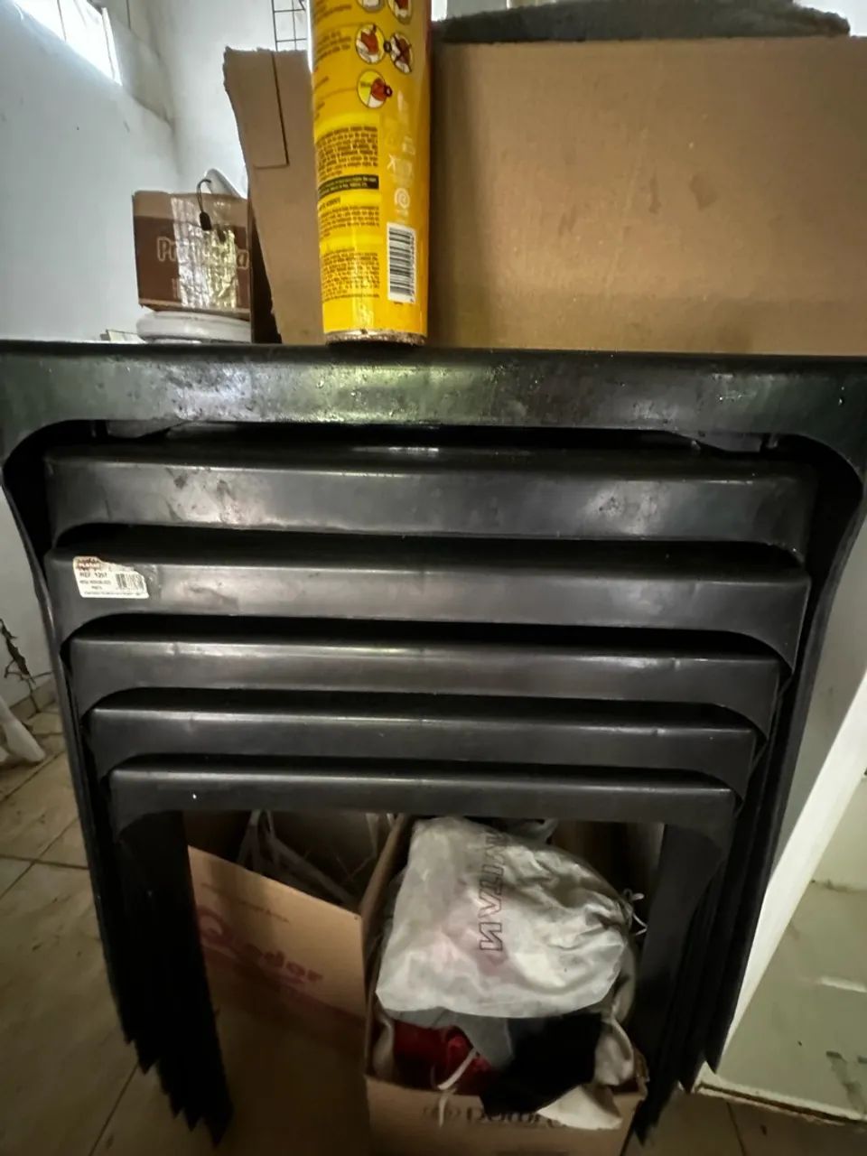 Jogo de Mesa e cadeiras de Plástico  - Foto 4
