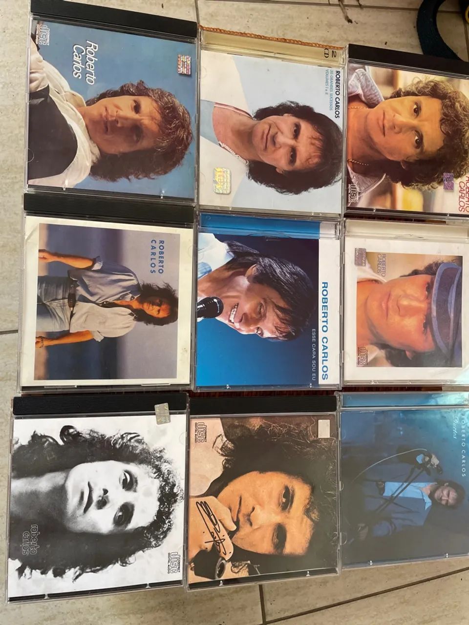 CDS Roberto Carlos  - Foto 2