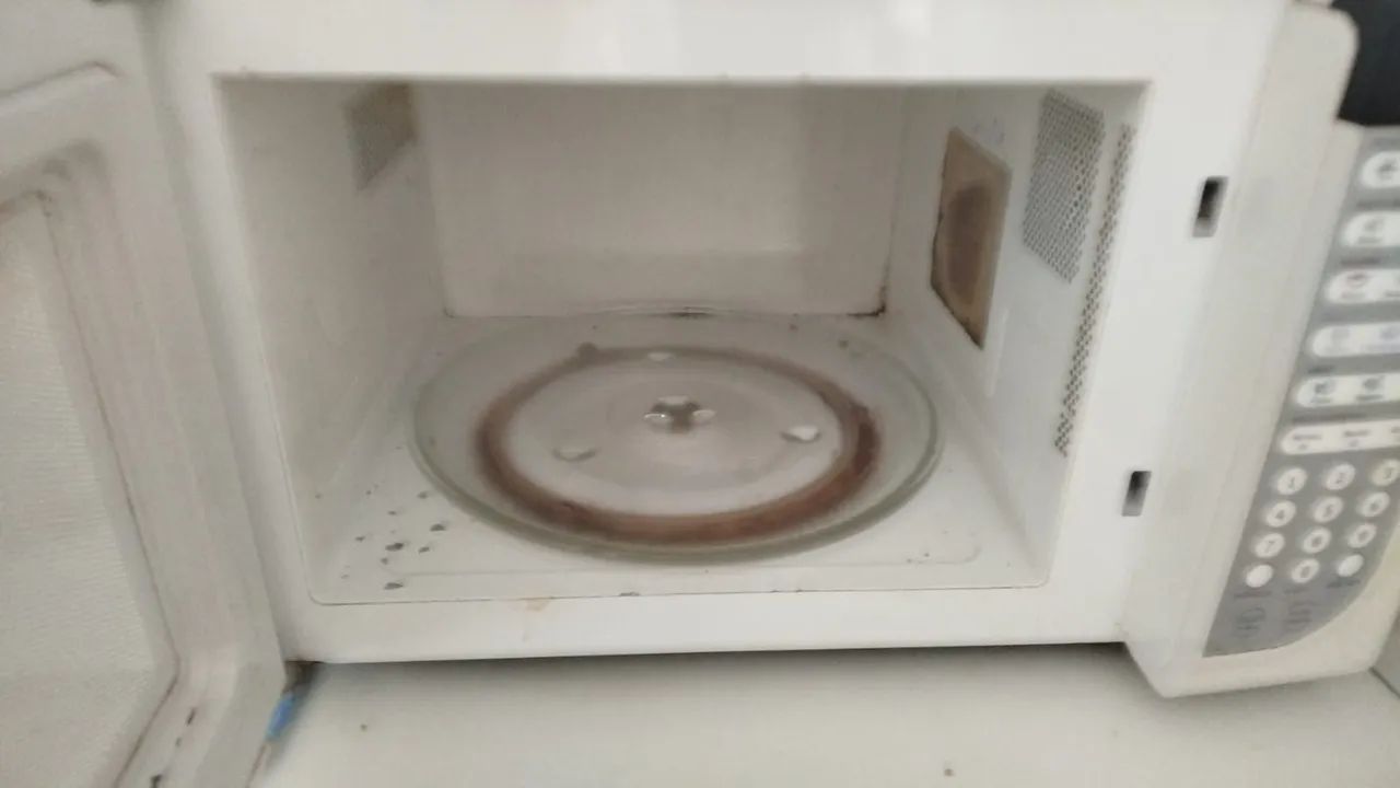 Microondas Eletrolux 31litros - Foto 2