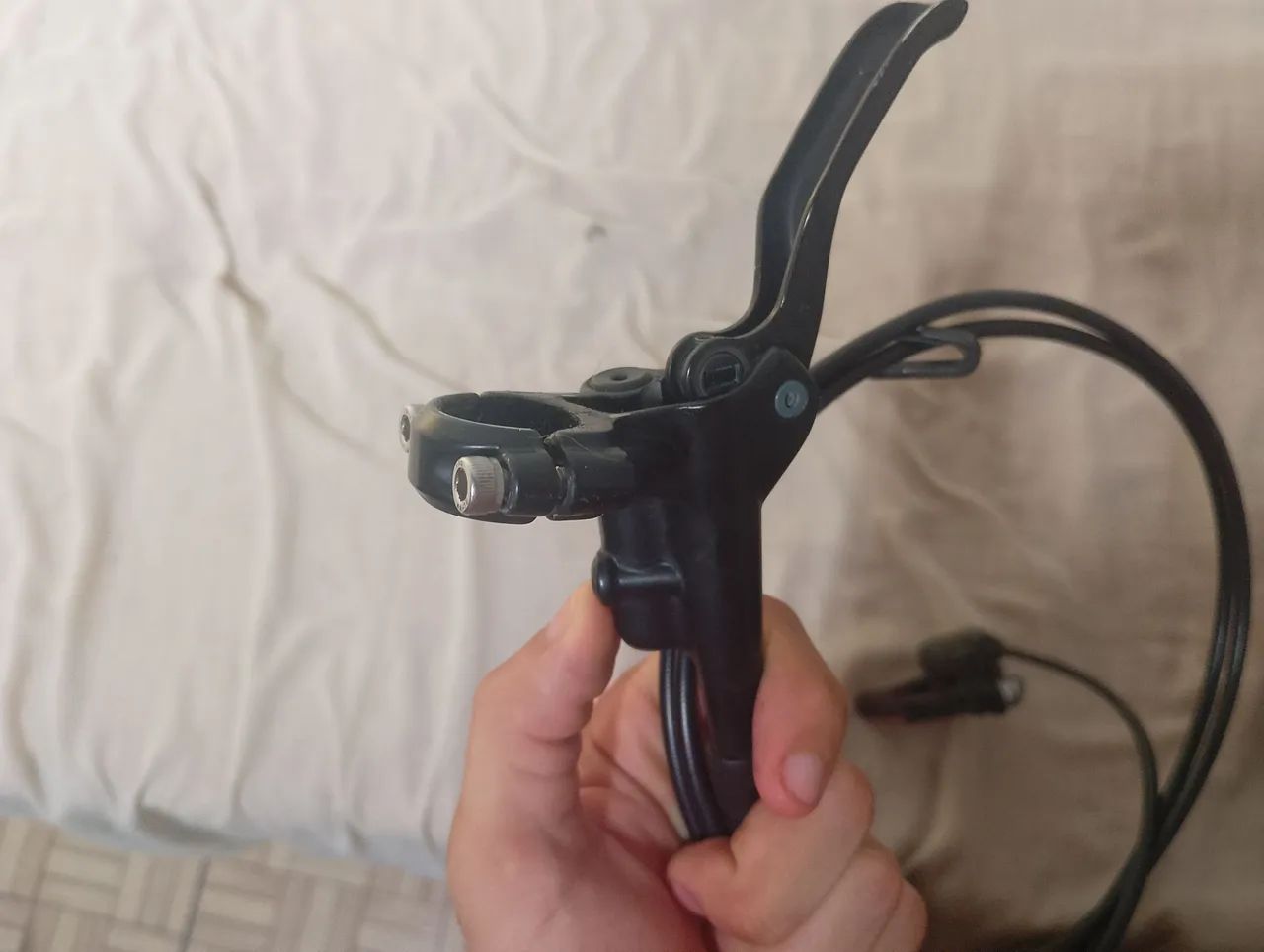 Feio dianteiro hidráulico de bicicleta  - Foto 2