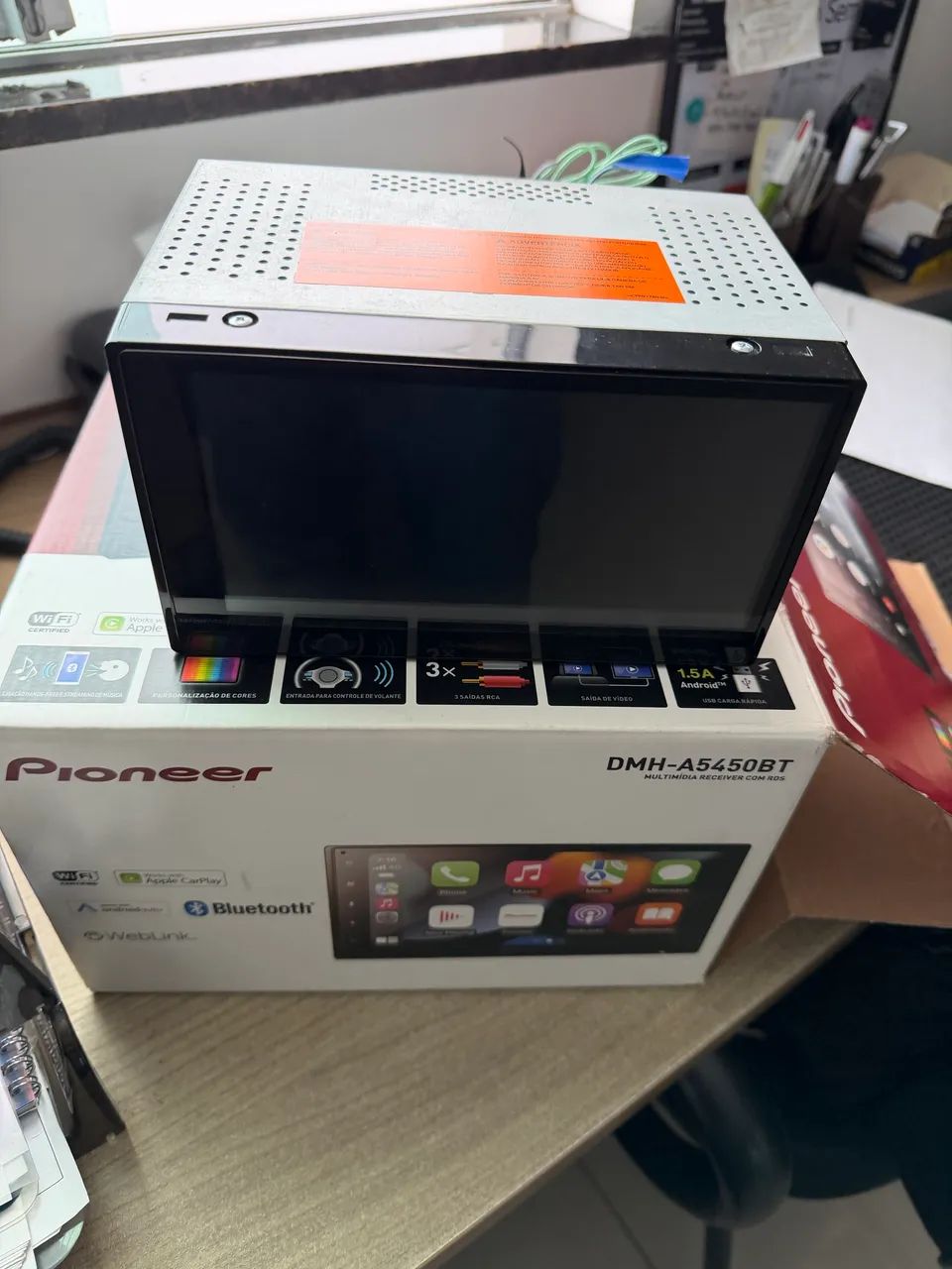 Pionner DMH A5450BT com Android auto sem fio