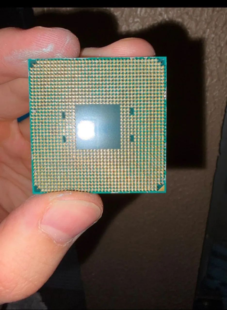 Processador AMD Ryzen 7 5700 - 8 Núcleos / 16 Threads AM4 - Foto 2