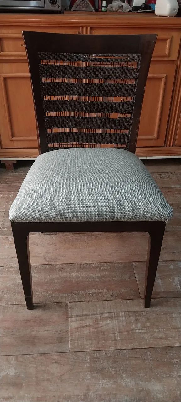 Cadeira  Mesa de Jantar