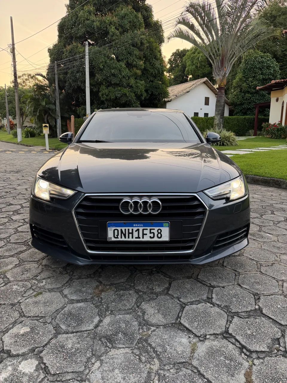 Audi A4 2018