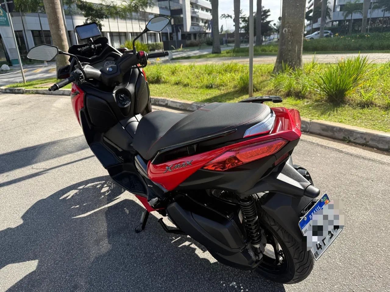 XMAX 250 Novíssima  - Foto 5