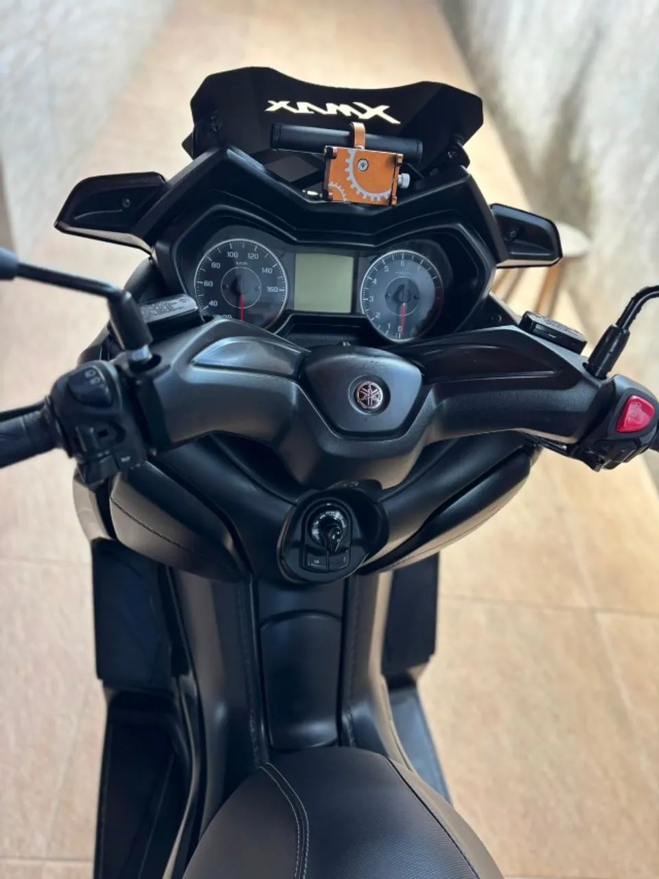 XMAX 250 2023 - Foto 5