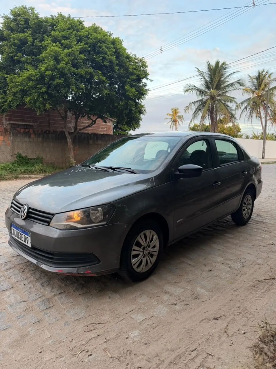 Volkswagen Voyage 1.0/1.0 CITY MI TOTAL FLEX 8V 4P 2013