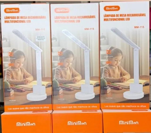 Luminária de Mesa com LED e Porta Objetos