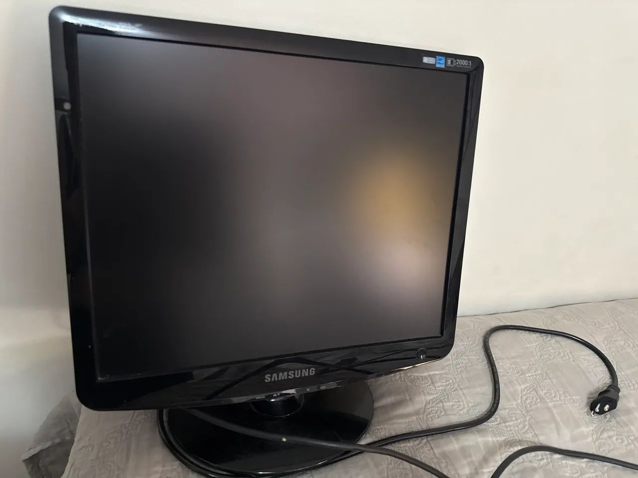 Monitor Samsung 732n 