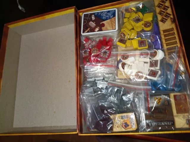 Belfort edição limitada  boardgame - Foto 2