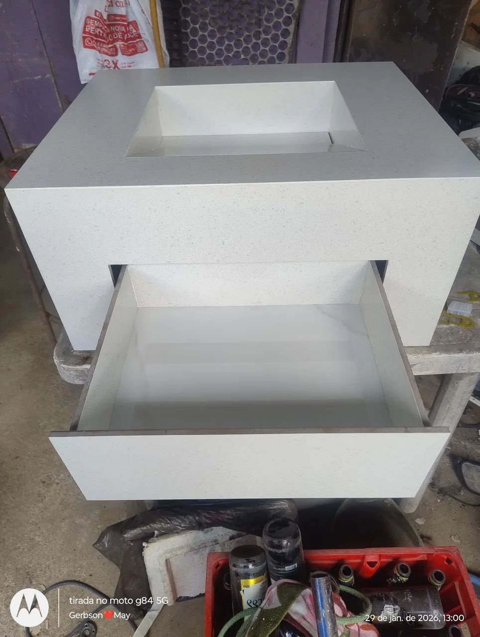 Vendo pia de porcelanato com gaveta  - Foto 3