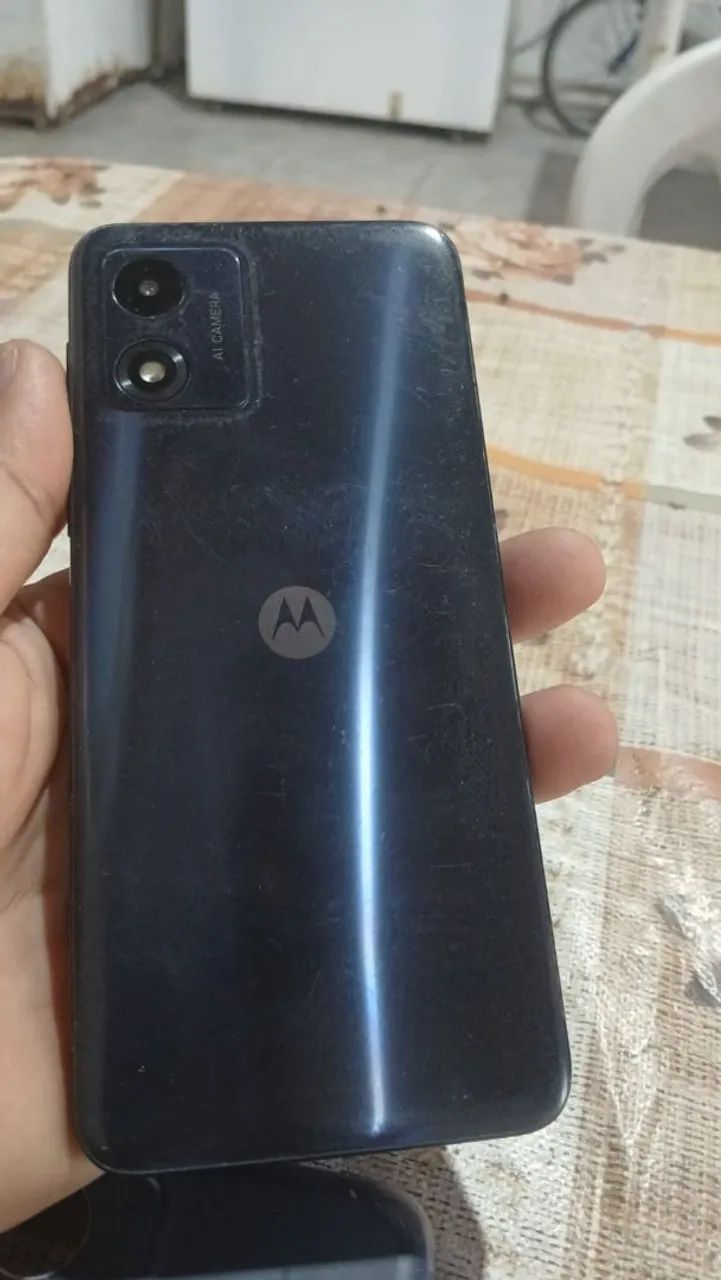 Moto E13 